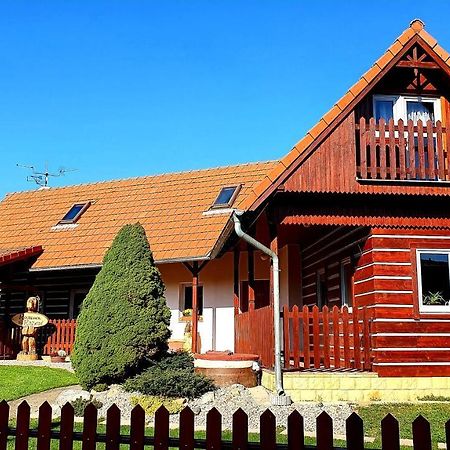 Roubenka Rozkos Villa Nové Město nad Metují Eksteriør bilde