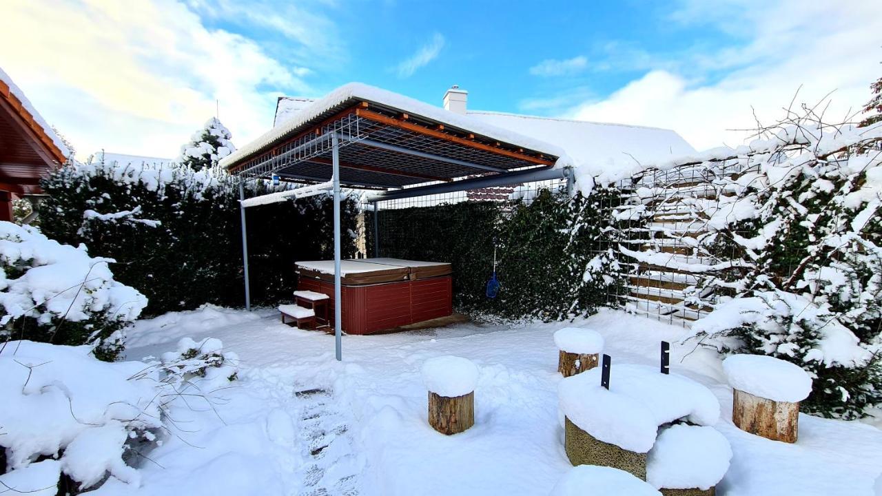 Roubenka Rozkos Villa Nové Město nad Metují Eksteriør bilde
